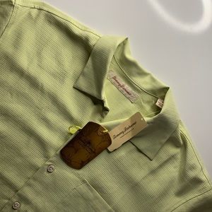 NEW Men’s Small Tommy Bahama Button Down